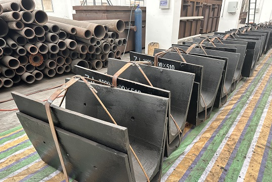 哪家厂家可按需定做锅炉煤斗稀土耐磨91抖音黄版？